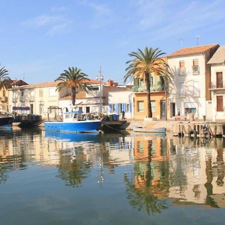 Maison A 800M Des Remparts Aigues-Mortes Exterior photo
